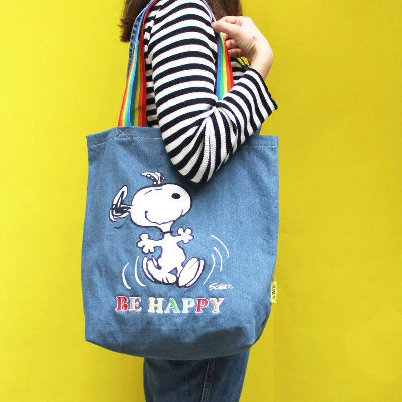 Peanuts Be Happy Tote on shoulder side view