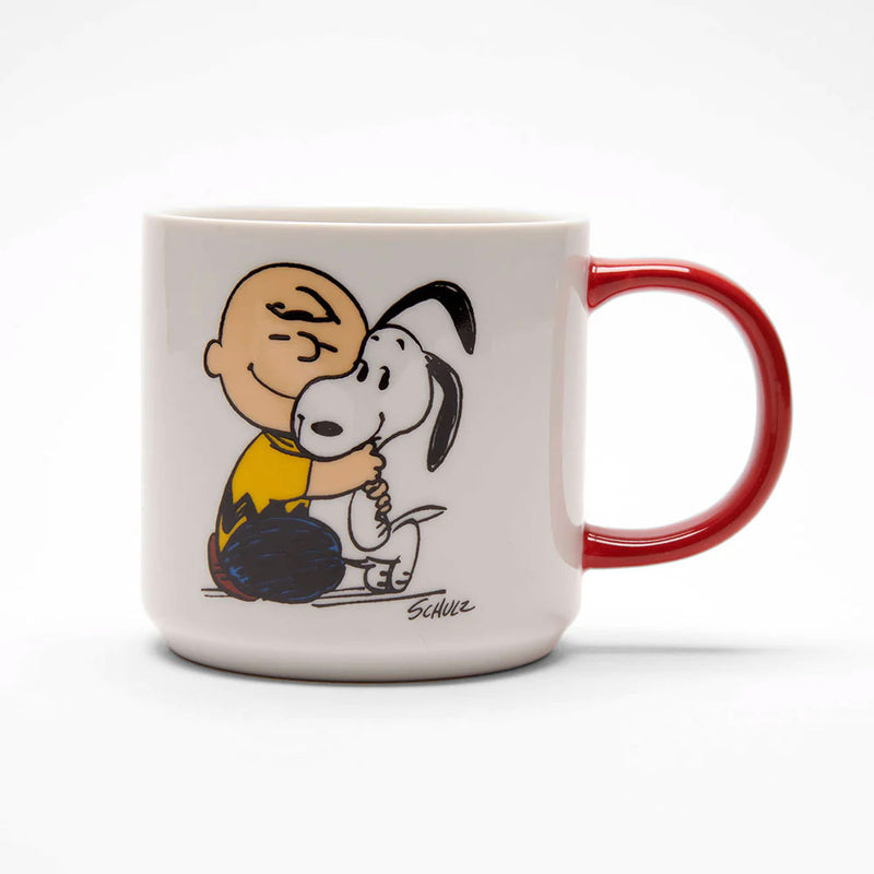Snoopy and Peanuts Puppy Mug depicting Charlie hugging Snoopy 